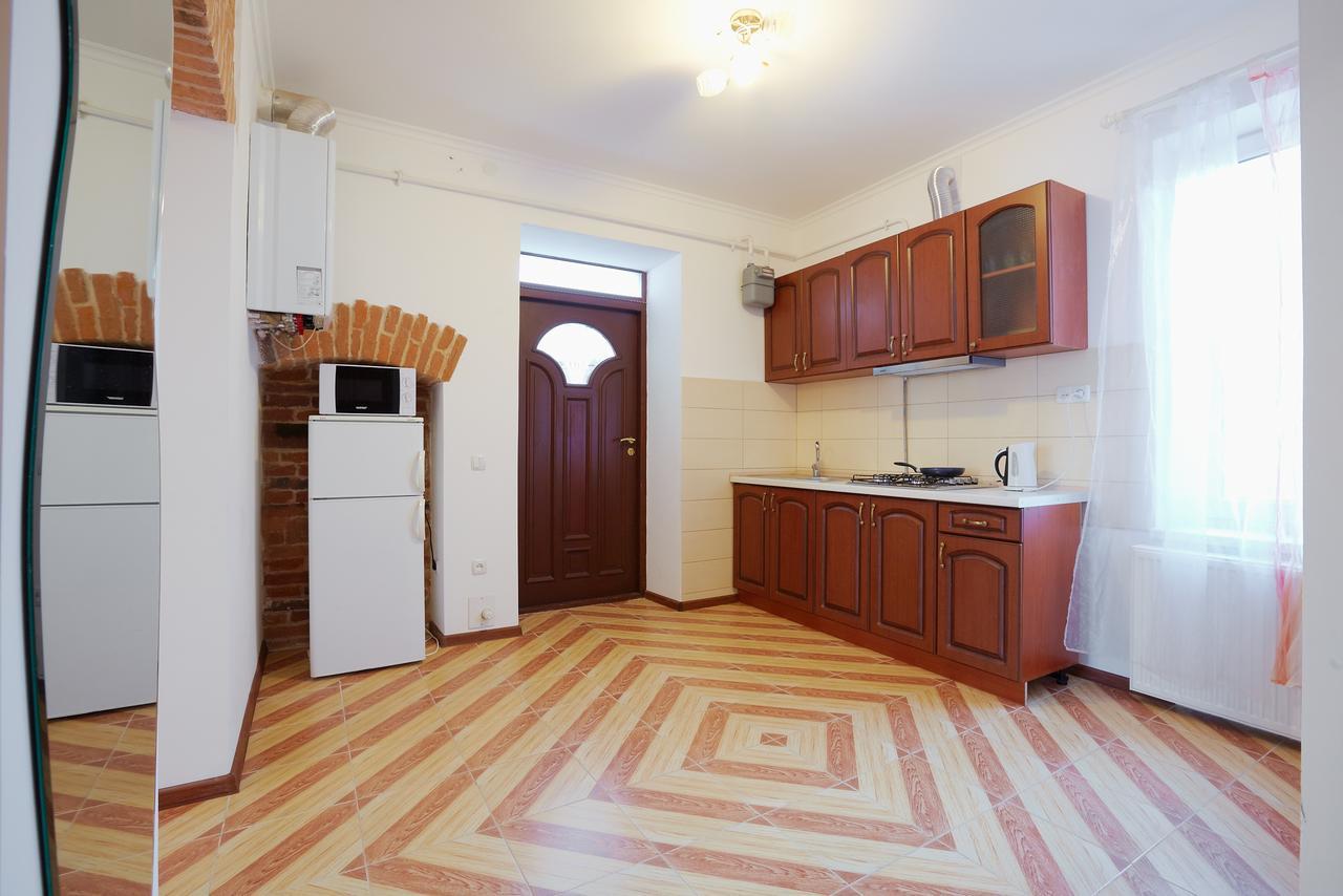 Apartment On Staroyevreiska,5 리비프 외부 사진